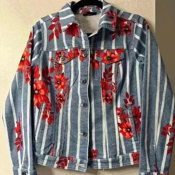 DG2 l Diane Gilman Denim Jacket with floral and stripe l Size XS - Picture 8 of 8